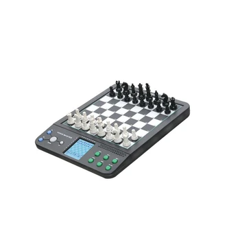шахматный компьютер, электронная доска с говорящим английским, Германия, магнитные шахматные фигуры, программа самообучения
