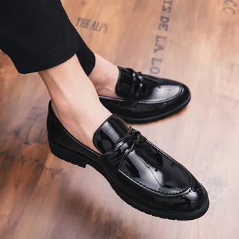 Роскошная брендовая кожаная обувь для мужчин, Черная Классическая официальная обувь, без шнуровки, Мягкая подошва, мужская обувь для вождения с круглым носком, Деловые лоферы