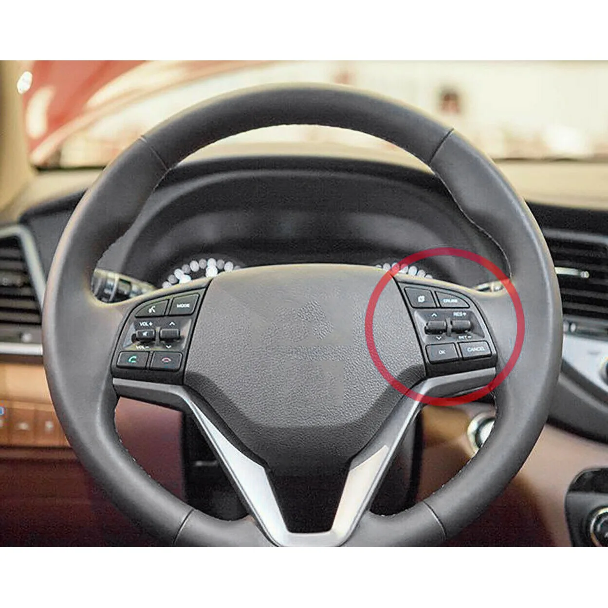 Переключатель круиз-контроля рулевого колеса автомобиля Переключатель регулировки скорости RH для Hyundai Tucson 2016-2018 96720-D32004X