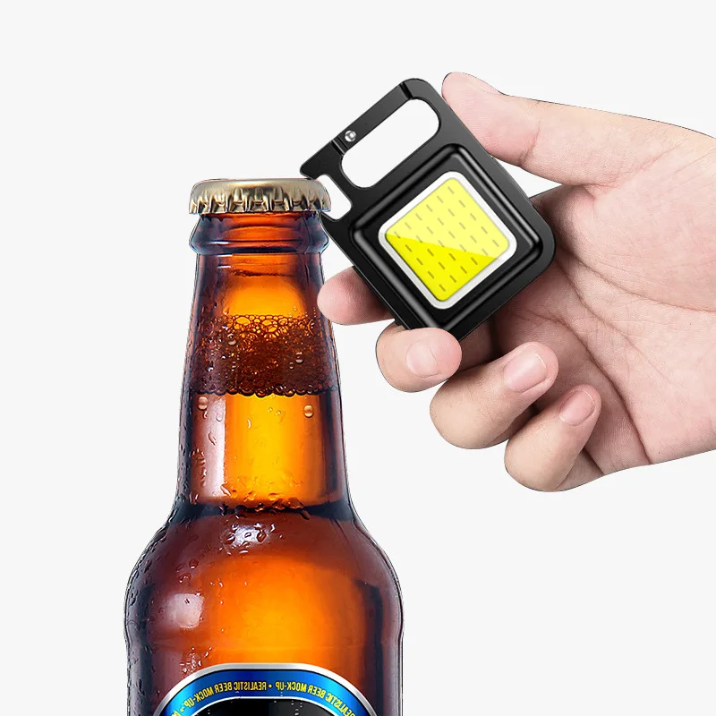 Многофункциональный Мини-брелок для ключей с бликами, USB-Зарядка, Аварийные Лампы, Открывалка для пивных бутылок, Уличный Фонарь для кемпинга.