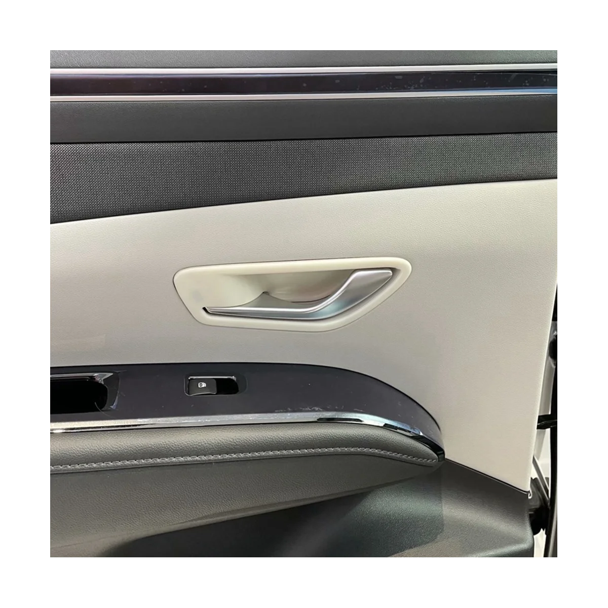 Отделка автомобиля стайлинг из углеродного волокна Внутри дверной ручки Крышка чаши для Hyundai Tucson NX4 2021 2022
