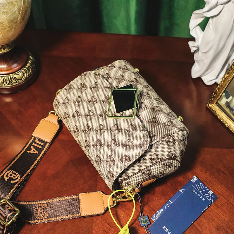 Элегантная женская сумка Новинка 2023 года, новая модная сумка-мессенджер на одно плечо, Брендовый дизайнерский кошелек на цепочке, винтажная сумка для покупок для девочек