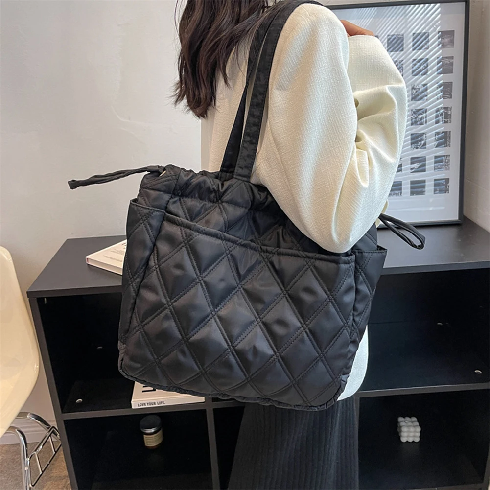 Женская сумка, роскошный дизайнерский нейлоновый клатч, модная сумка подмышками, стеганая простая женская сумка для поездок в офис