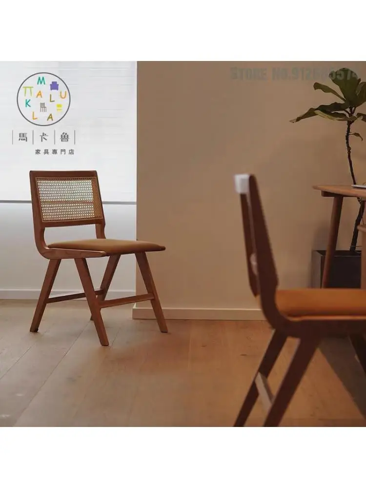 Обеденный стул Современный минималистичный бытовой из массива дерева, настоящего ротанга, в японском стиле, спинка для кровати и завтрака, легкая роскошная