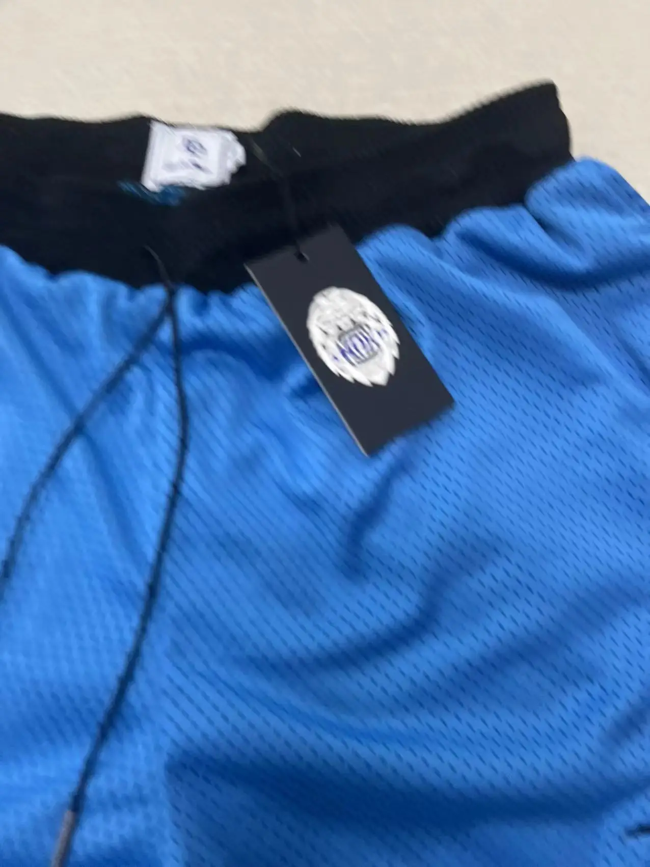 Силовые шорты Inaka Мужские Женские баскетбольные шорты для тренировок в тренажерном зале с сетчатой двухслойной вышивкой Баскетбольные шорты синего цвета
