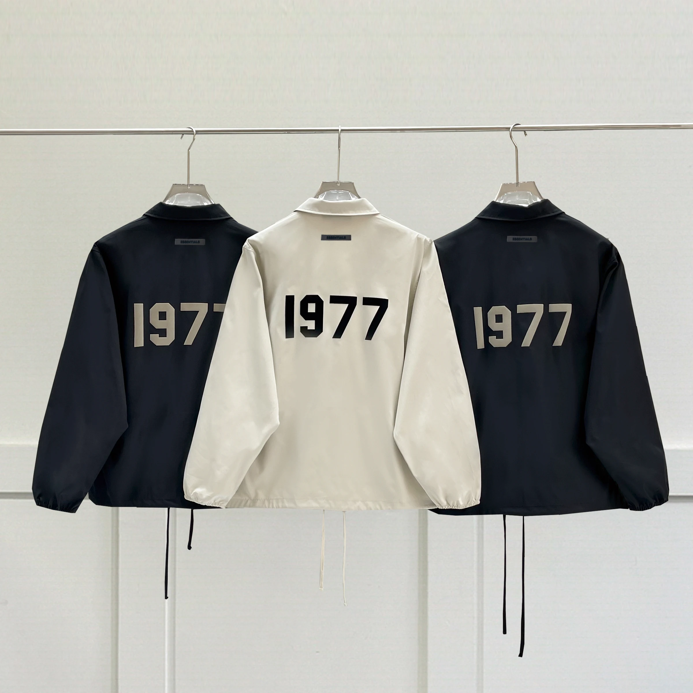 2023 Высококачественные предметы первой необходимости, новая ветрозащитная куртка с логотипом 1977 Flocking, негабаритная тонкая куртка, свободные мужские и женские пальто для отдыха